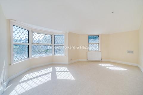4 bedroom house to rent, Evelina Road, Nunhead, London, SE15