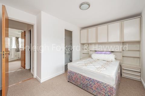 2 bedroom flat to rent, Broadley Terrace, Marylebone, London, NW1