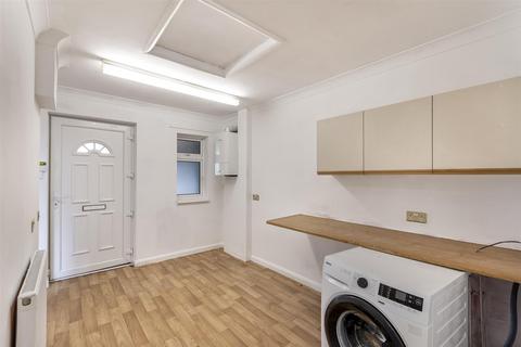 4 bedroom semi-detached house for sale, Broom Lane, Rotherham