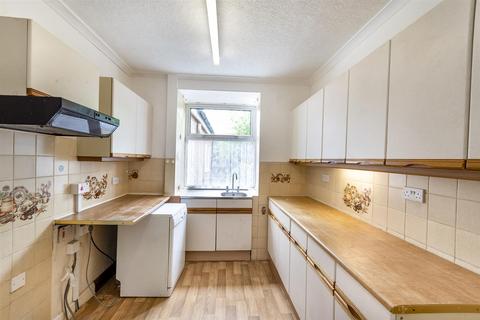 4 bedroom semi-detached house for sale, Broom Lane, Rotherham