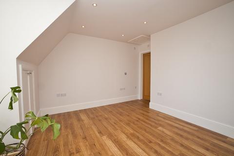 2 bedroom flat for sale, West Cliff Road, Ramsgate, Kent, CT11