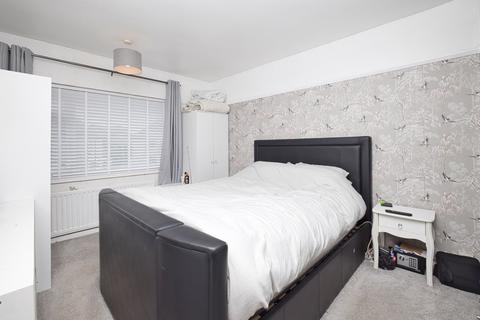 14 Colombo Square, Ramsgate, CT12 6HG
