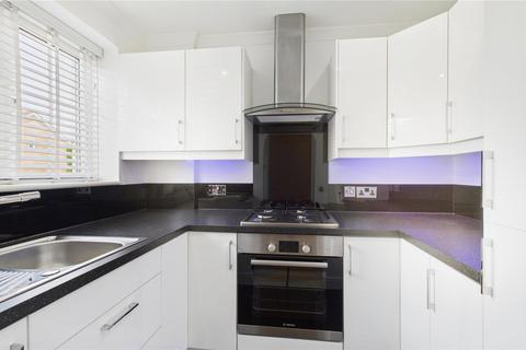 31 Foxes Drive, Waltham Cross, EN7 6HG