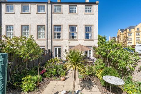 5 bedroom terraced house for sale, Orchard Row, Abbey Park Avenue, St. Andrews