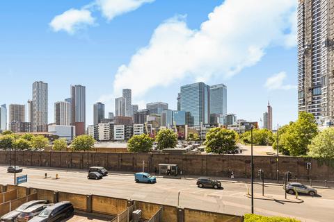3 bedroom flat for sale, Gaselee Street, Isle of Dogs, London