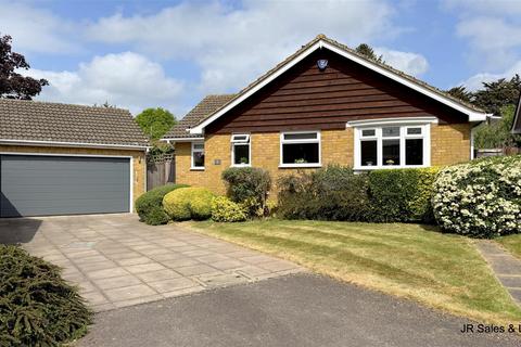 6 Doverfield, Goffs Oak, Waltham Cross, EN7 5EL