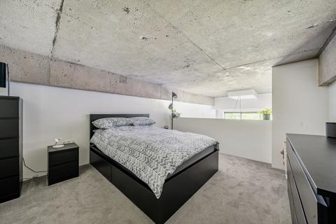 1 bedroom apartment for sale, Lakeshore Drive, Somerset BS13