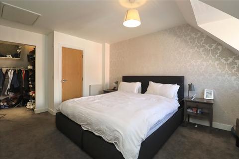 3 Browne Close, Woking, GU22 8LJ