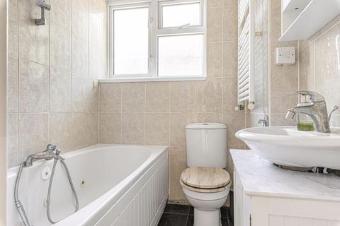 28a Maylands Drive, Sidcup, DA14 4RY