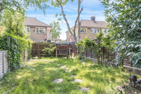28a Maylands Drive, Sidcup, DA14 4RY