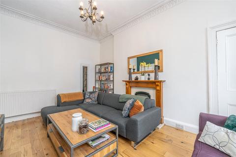 10 Drum Terrace, Edinburgh, EH7 5NB