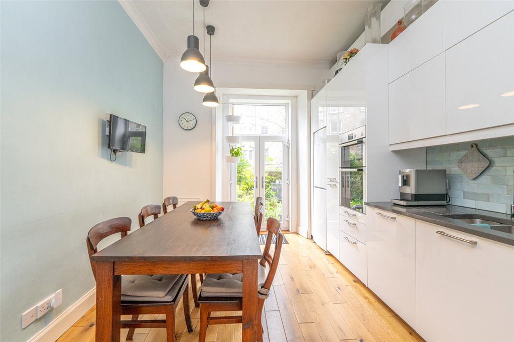 Kitchen Alt