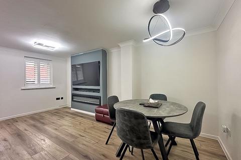 3 bedroom semi-detached house for sale, Kenilworth Crescent, Walsall