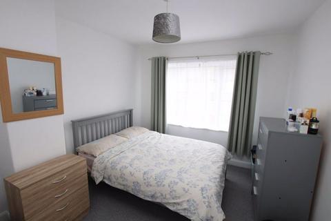 34 Clifton Road, Grimsby, DN34 4QN