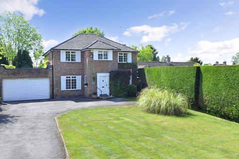 4 bedroom detached house for sale, Ockley Road, Cranleigh