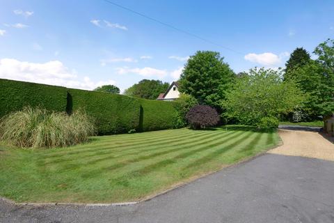 undefined, Ockley Road, Ewhurst, GU6