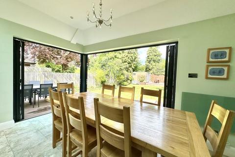 7 Kingsdown Road, Epsom, KT17 3PU