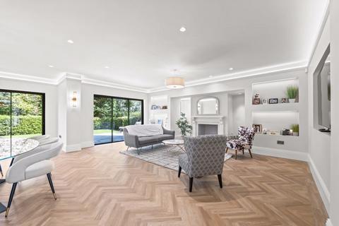 44d Four Oaks Road, Sutton Coldfield, B74 2TL