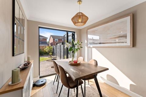 20 Waterside View, Rudheath, Northwich, CW9 7EG