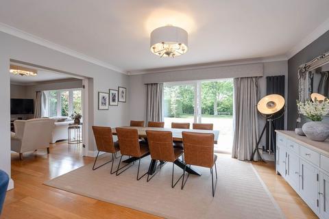 7 Bushey Shaw, Ashtead, KT21 2HP