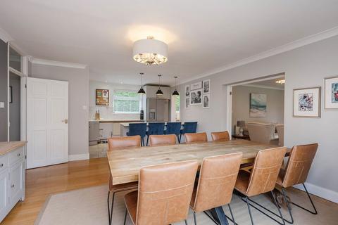 7 Bushey Shaw, Ashtead, KT21 2HP
