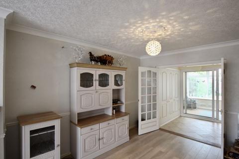 3 bedroom semi-detached house for sale, 27 Park Avenue, Lincoln