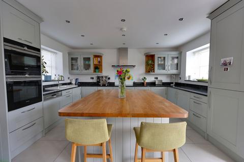 1 The Acorns, Yate, Bristol, BS37 7BJ