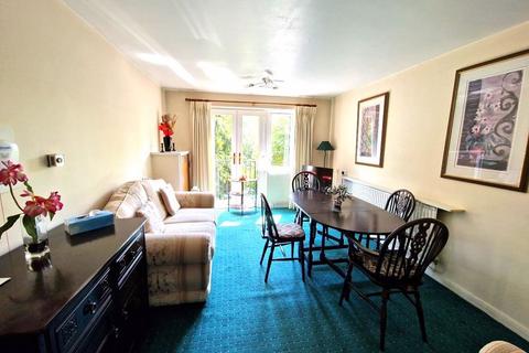 1 bedroom retirement property for sale, Uxbridge Road, Pinner