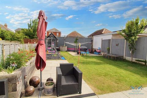 3 bedroom detached house for sale, Redbreast Road, Bournemouth