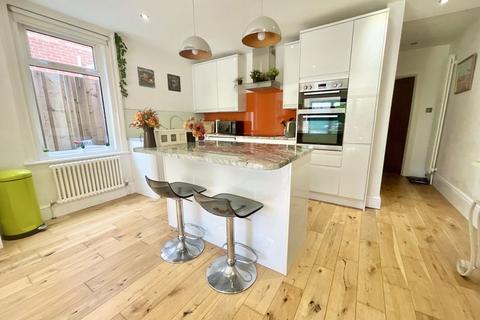 23 Morley Road, Bournemouth, BH5 2JJ