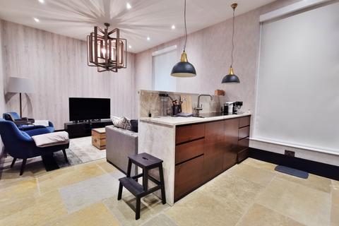 2 bedroom flat for sale, Princess Park Manor, New Southgate N11