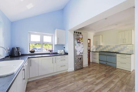 2, Jubilee Cottages Lees Road, Yalding, Maidstone, ME18 6DD