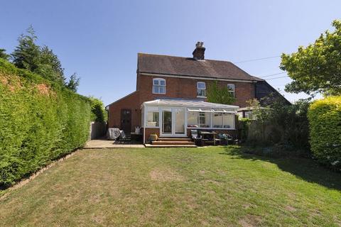 2, Jubilee Cottages Lees Road, Yalding, Maidstone, ME18 6DD