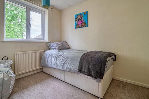 19 Garton Close, Nottingham, NG6 8RZ