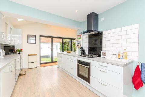 82 Ash Tree Drive, West Kingsdown, Sevenoaks, TN15 6LQ