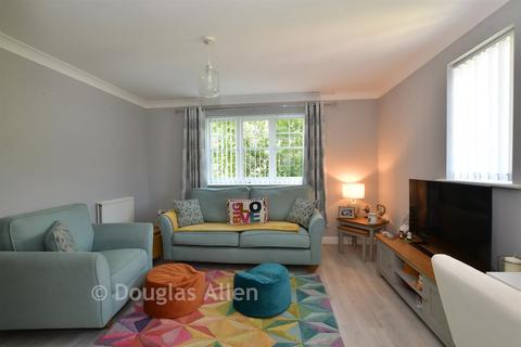 undefined, Caspian Way, Purfleet, Essex