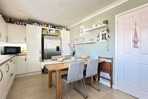 7a Alfred Road, Hawley, Dartford, DA2 7SQ