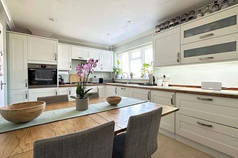 7a Alfred Road, Hawley, Dartford, DA2 7SQ