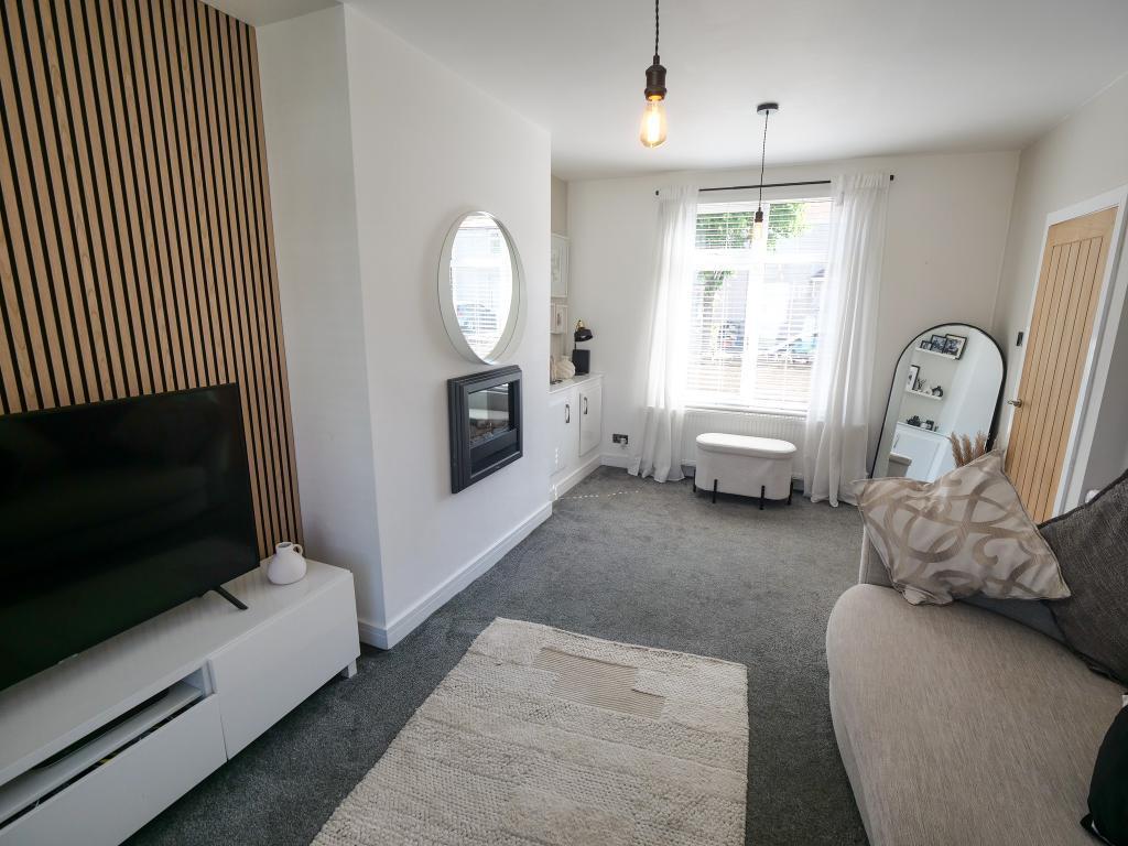 Lounge Dual Aspect