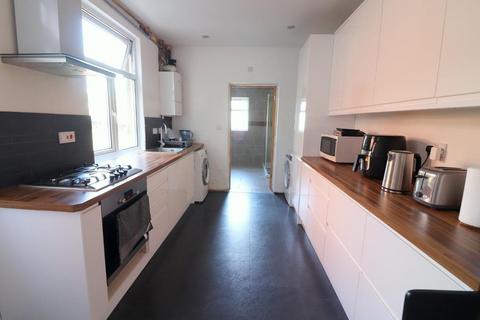 3 bedroom terraced house for sale, Luton LU3