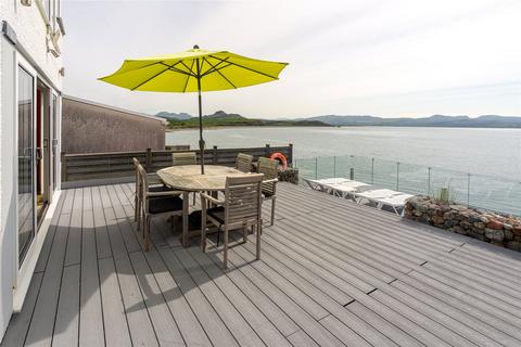 undefined, Castle Street, Criccieth, Gwynedd, LL52