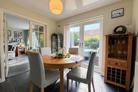 21 Flinters Close, Wootton, Northampton, NN4 6BH