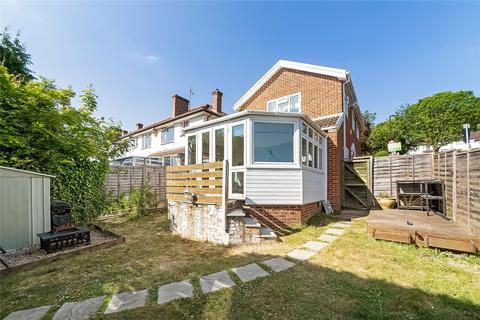 6 Bourne View, Kenley, CR8 5AD