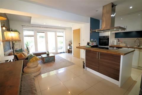 54 Newbery Road, Erith, DA8 2BY