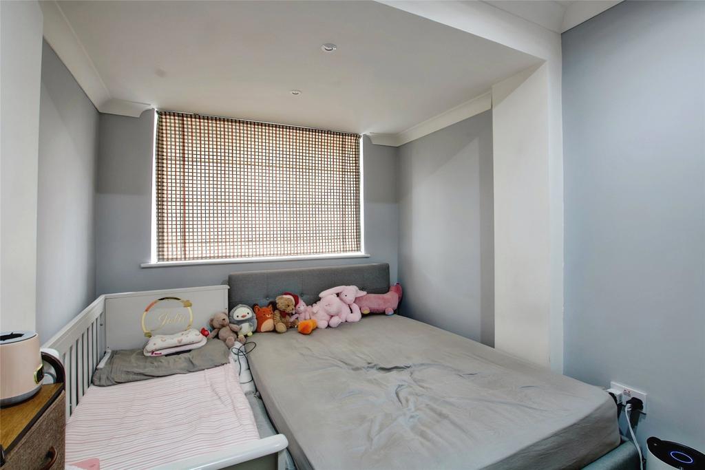 Study/Downstairs Bed