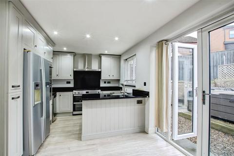 4 bedroom detached house for sale, Chepstow Close, Consett, County Durham, DH8