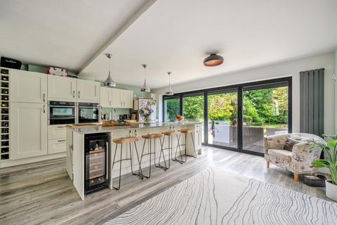 5 bedroom detached house for sale, Chalkhouse Green Lane, Chalkhouse Green RG4