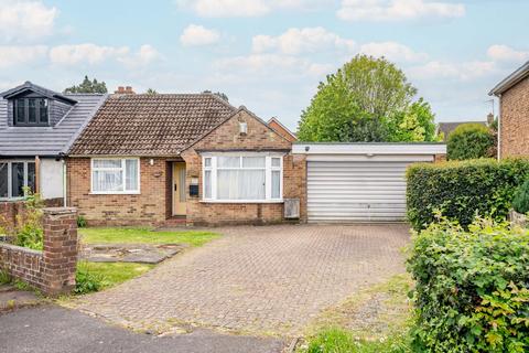 3 bedroom bungalow for sale, Hollybush Avenue, Hertfordshire AL2