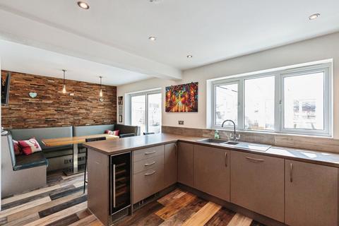 12 Woburn Way, Claughton On Brock, Preston, PR3 0QF