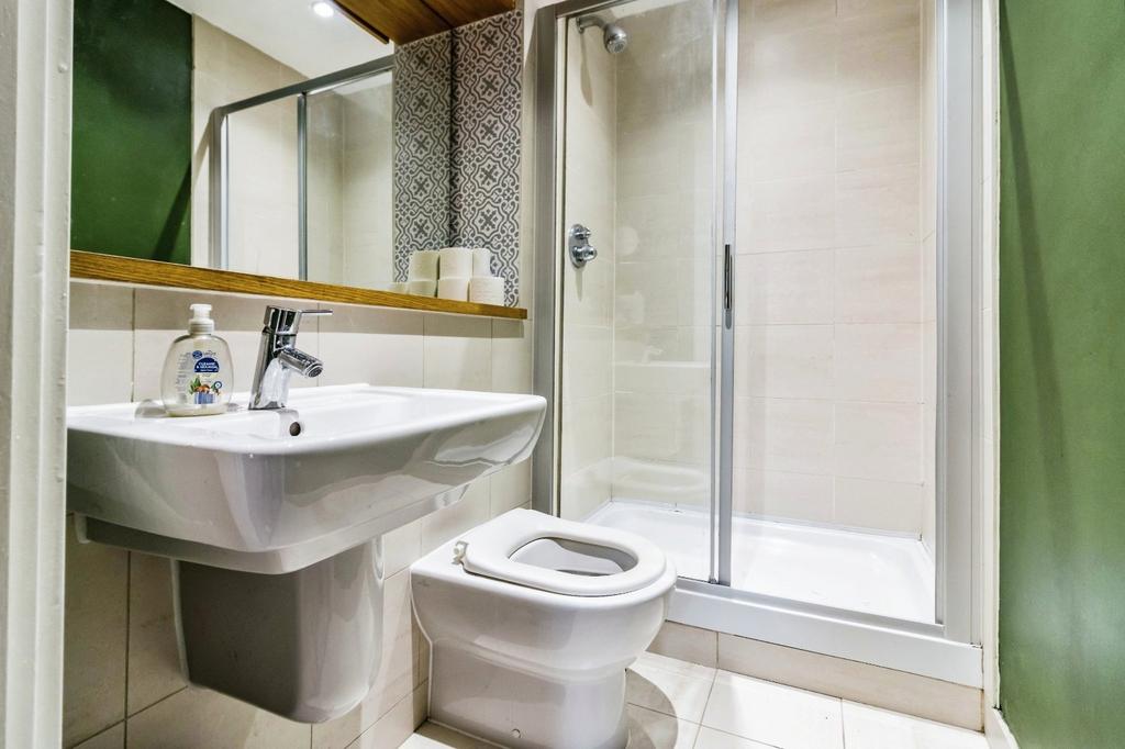 Ensuite